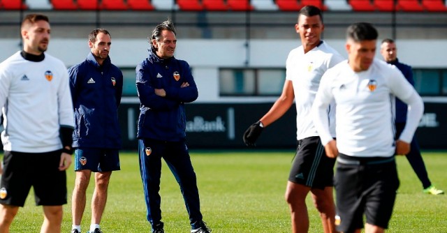 Prandelli deja fuera a Bakkali y vuelve Santi Mina