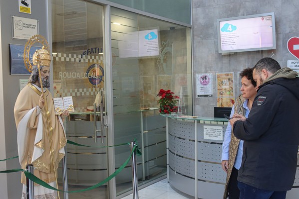 Onda restaura por primera vez en la historia la figura de Sant Pere, expuesta en el Ayuntamiento 