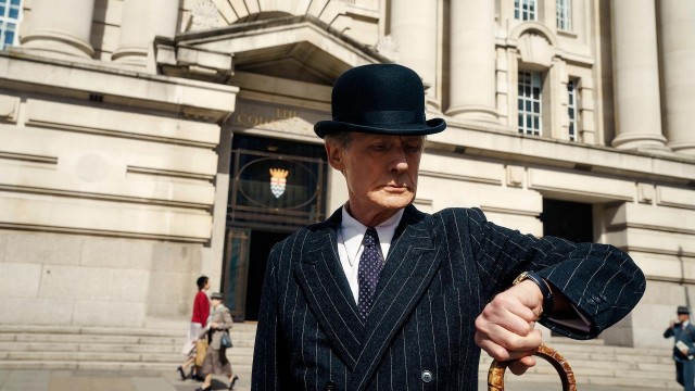 Bill Nighy recupera el espíritu de 'Vivir', una de las obras maestras de Kurosawa