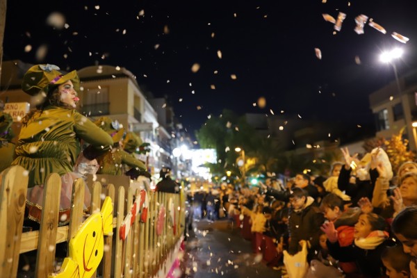 En barco, en descapotables o con dromedarios: así llegarán los Reyes Magos a los pueblos valencianos
