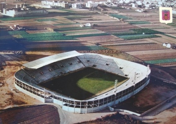 La València blaugrana entre la plaça del Rosari i el bar el Polp