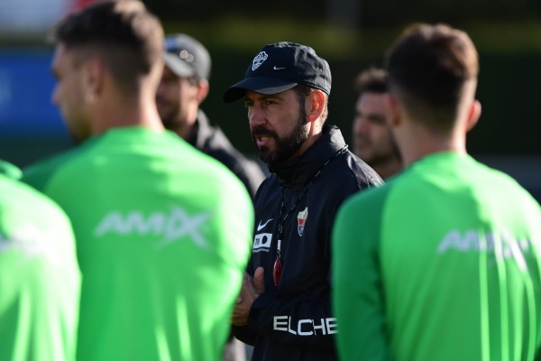 El Elche cierra la inscripción de Lautaro