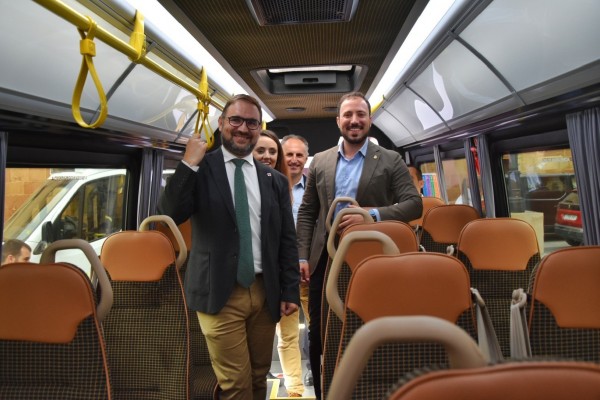 Lorca también impulsa el transporte público con el descuento del 60% al autobús urbano