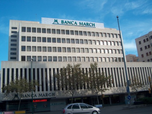 Las menores plusvalías de Corporación Alba reducen un 20% el beneficio de Banca March