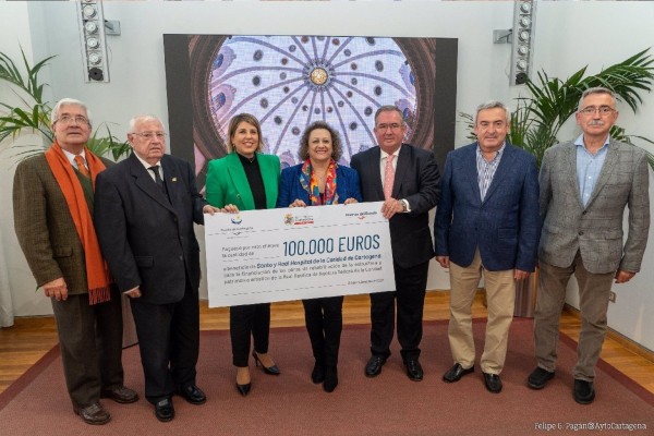 El Ayuntamiento y la APC donan 100.000 euros para rehabilitar la Basílica de la Caridad