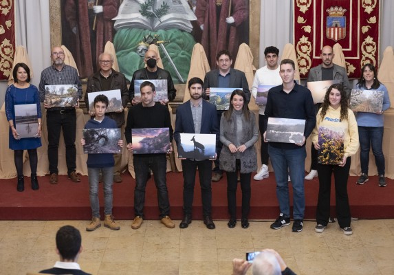 Una obra sobre el drama de los incendios forestales gana el concurso fotográfico de Diputación