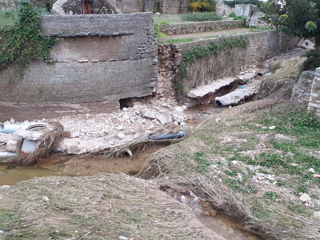 La Diputación repara de urgencia los colectores y pozos de Xert y la Pobla de Benifassà

