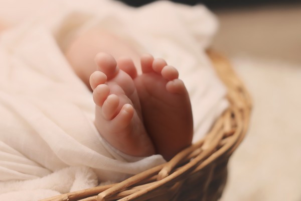Romeo Escrivá, el primer niño nacido en Castellón en 2023