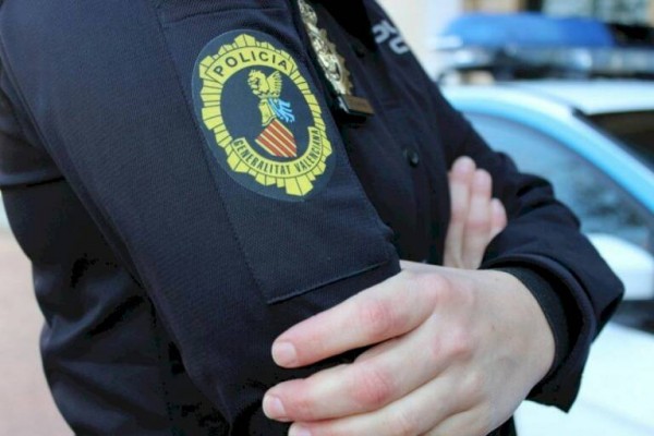 La Policía de la Generalitat sanciona a 16 locales de ocio de Castellón durante la Nochevieja