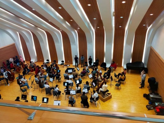La Jove Orquestra de la Generalitat presenta el nou compositor resident Josep Planells

