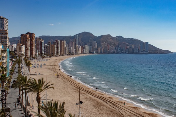 Benidorm resuelve la primera tanda de las ayudas: llegan a cerca de 40 emprendedores