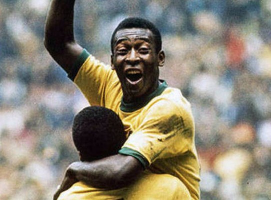 Por qué a Pelé le apodaron Pelé
