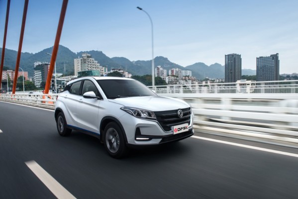 El nuevo DFSK 500 llega al mercado en la primeras semanas de 2023