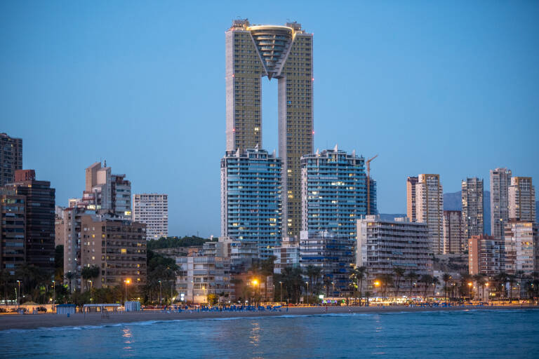 El Ayuntamiento de Benidorm no repercutirá a los vecinos la subida del precio del agua