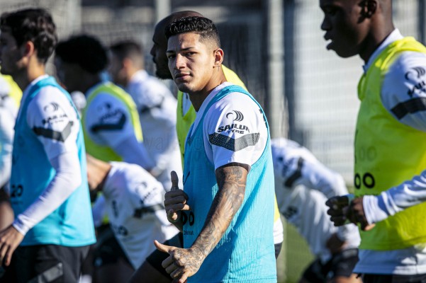 El Valencia busca encadenar su quinta salida sin perder cinco años después
