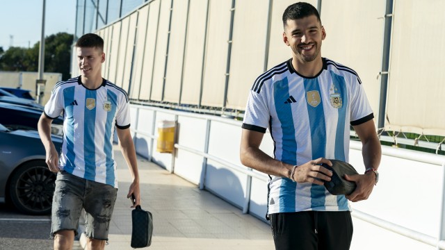 Los campeones del mundo se unen al grupo: Rulli y Foyth están disponibles contra el Valencia