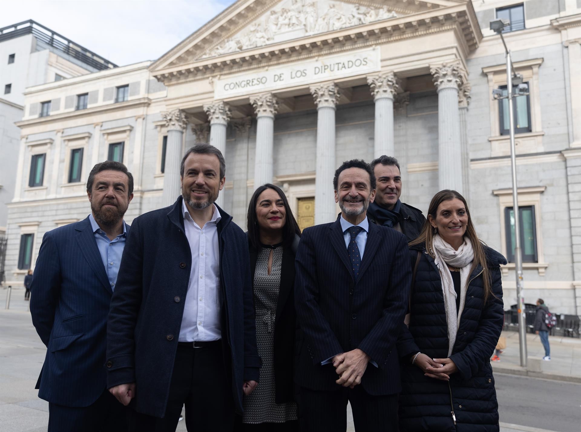 Bal presenta a su candidatura en Cs como personas 