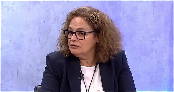 Dimite la edil de Personal de Torrevieja, Camen Gómez, investigada por prevaricación