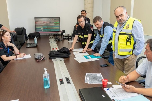 Alumbres contará con dos nuevas torres de megafonía de emergencia ante cualquier incidente en el Valle de Escombreras