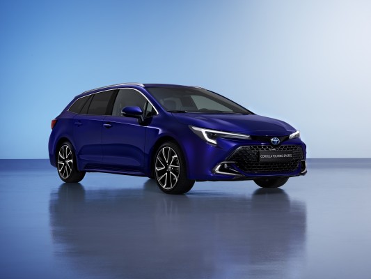 Toyota inicia la producción de la quinta generación de motores híbridos eléctricos en Europa
