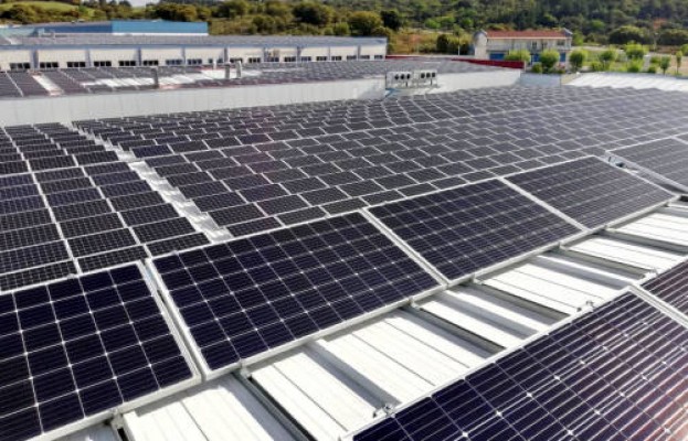 Cambiemos Orihuela lleva al pleno una moción para impulsar las placas solares en la zona urbana