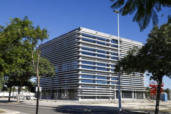 Elche reactiva comercializar el segundo edificio del Campus Tecnológico para que se alquile entero