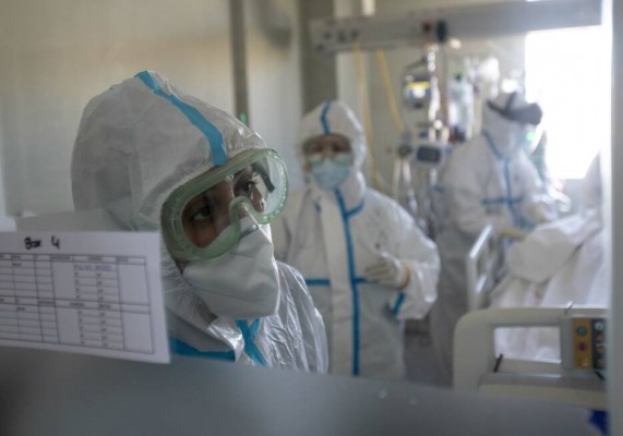 La covid-19 persistente, la salud mental y el cambio climático, los tres problemas de salud que amenazan el 2023