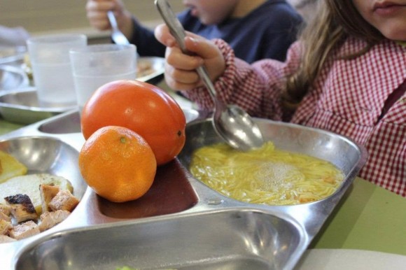 Un manual pionero 'made in Murcia' permitirá reducir un 70% del desperdicio alimentario en los comedores escolares