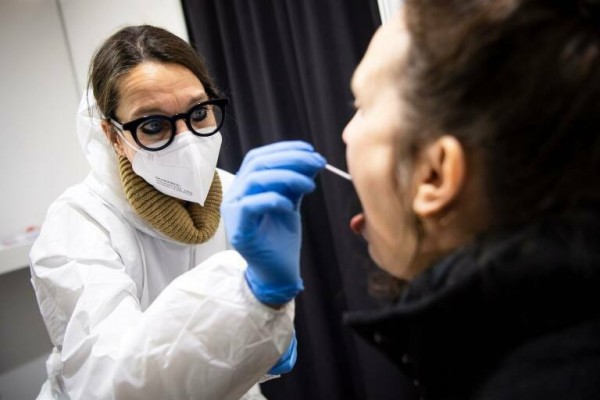 La Comunitat Valenciana notifica 1.972 nuevos casos de coronavirus y 22 fallecidos
