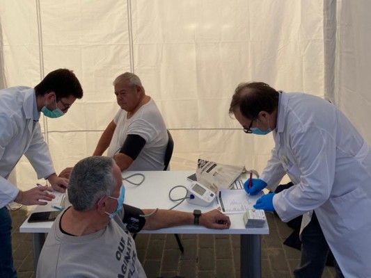 El Micof atiende a más de 400 personas a través de las farmacias rurales 