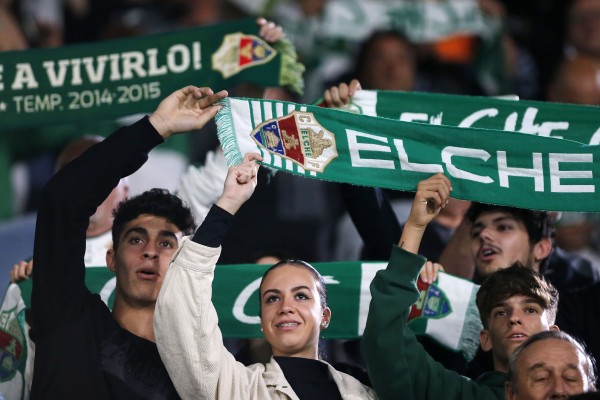 El Elche reactiva la venta de abonos