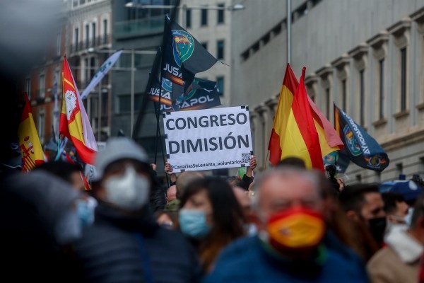 La 'ley mordaza' graduará las sanciones en función de los ingresos y alivia el castigo por fotos de manifestaciones
