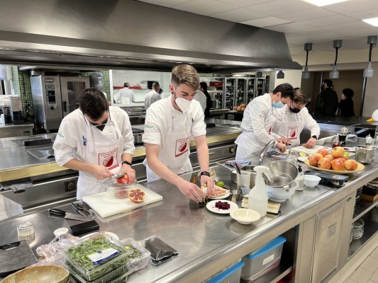 La DOP convoca la duodécima edición
del Concurso de Cocina Creativa con Granadas de Elche