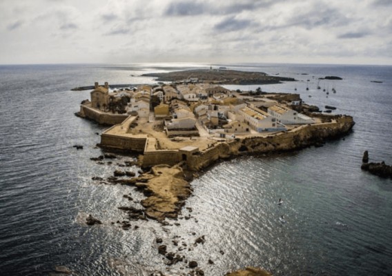 Alicante adjudica la redacción del Plan Especial de Tabarca para preservar su conjunto histórico