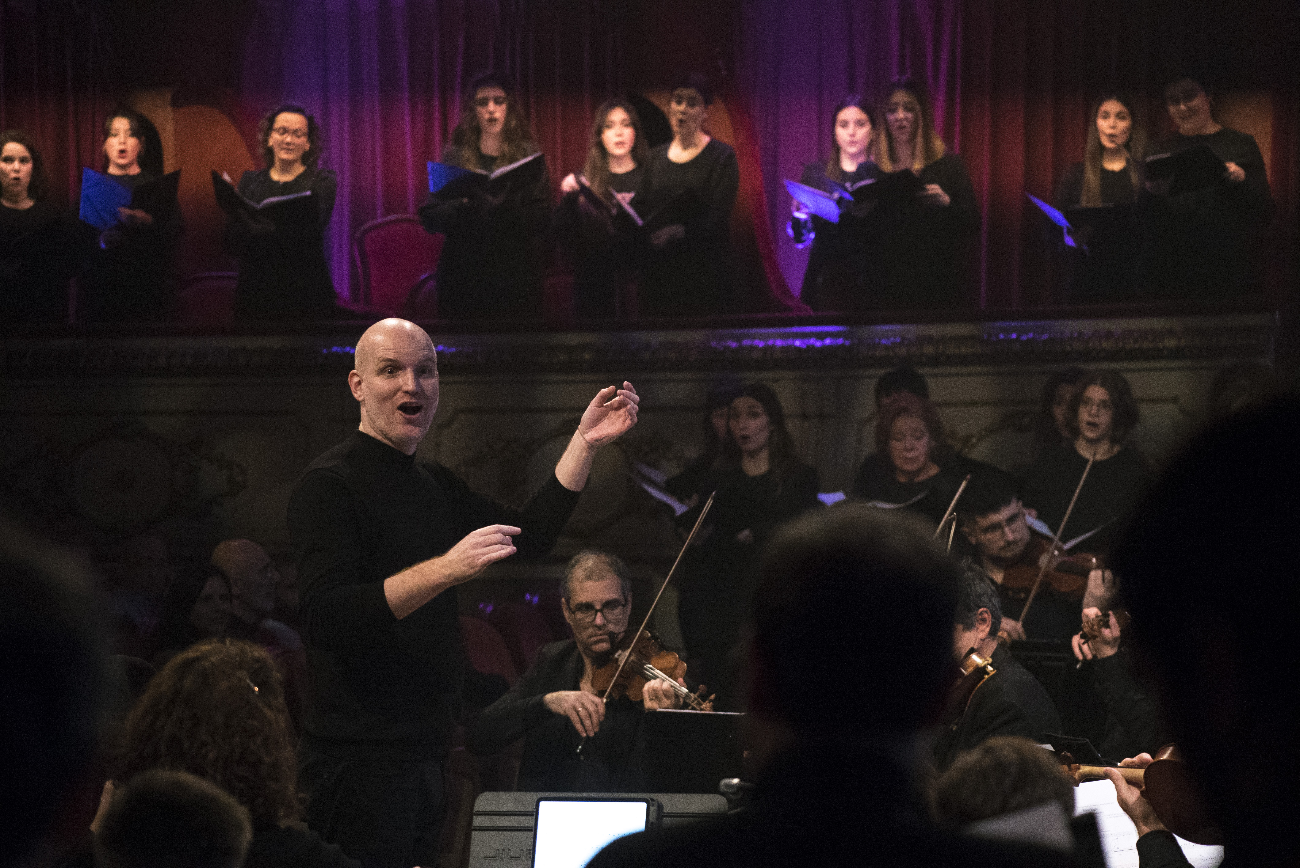 Foto: ORFEÓ UNIVERSITARI - 