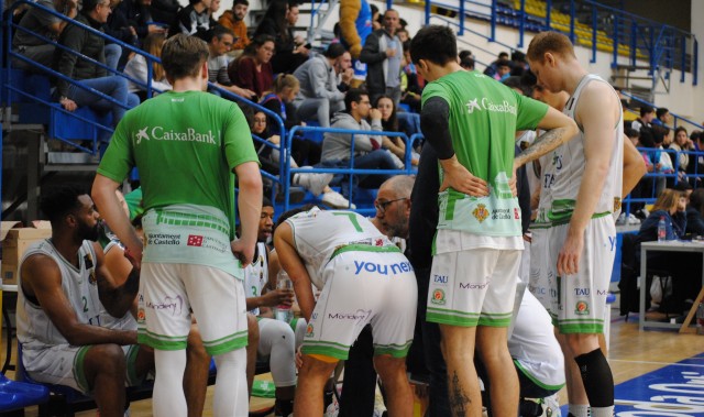 El TAU Castelló se hunde en la segunda parte y sufre su tercera derrota consecutiva