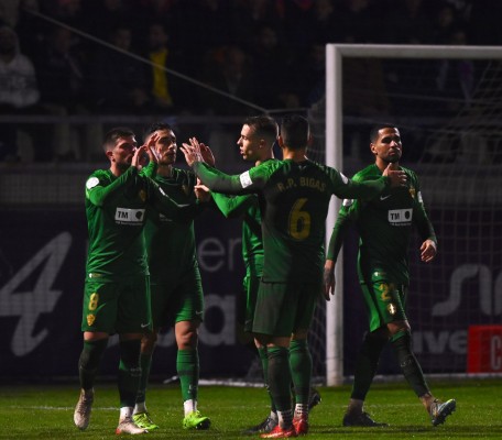El Elche progresa adecuadamente