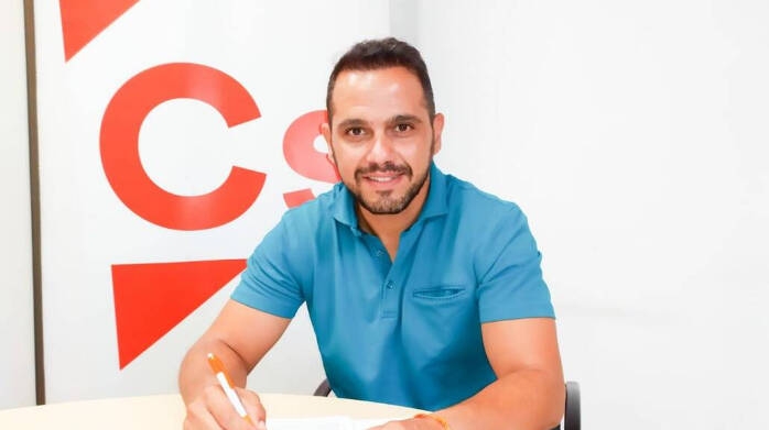 El secretario de Organización de Cs en Valencia: 