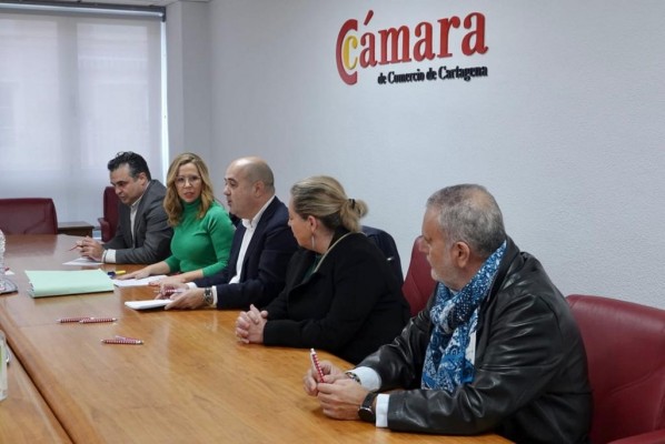 Sí Cartagena y Cámara de Comercio exigen un consorcio que coordine la formación industrial y tecnológica no reglada