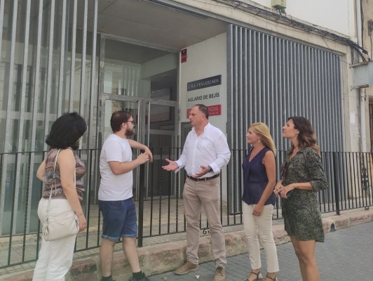 El PP denuncia que los escolares de Bejís estudian en aulas con goteras
