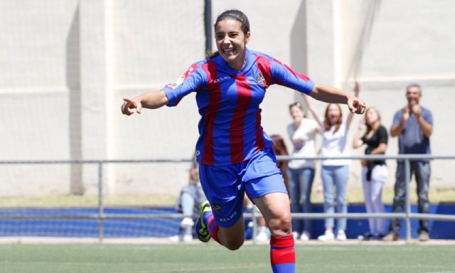 Sheila Guijarro espera luchar por la Copa de La Reina con el Levante UD esta temporada