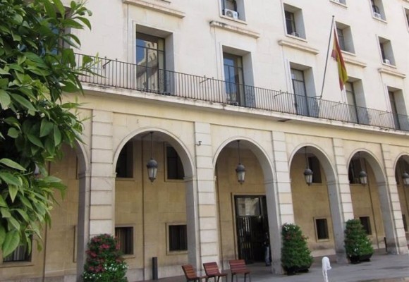La Audiencia de Alicante excarcela a un segundo hombre condenado por una agresión sexual por la ley del 'solo sí es sí'