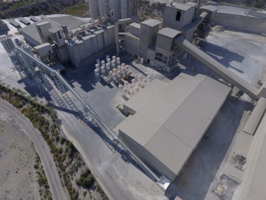 La abanillera Cementos La Cruz invierte 50 millones para una nueva fábrica en Londres