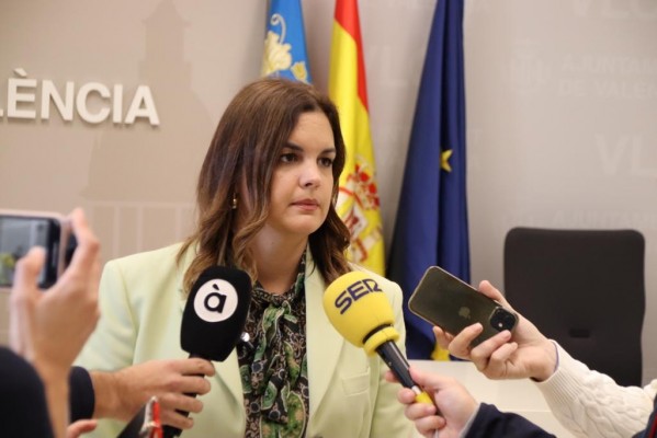Sandra Gómez: 