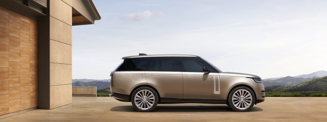 El nuevo Range Rover gana el premio a mejor diseño y se alza con el título Production Car of the Year 