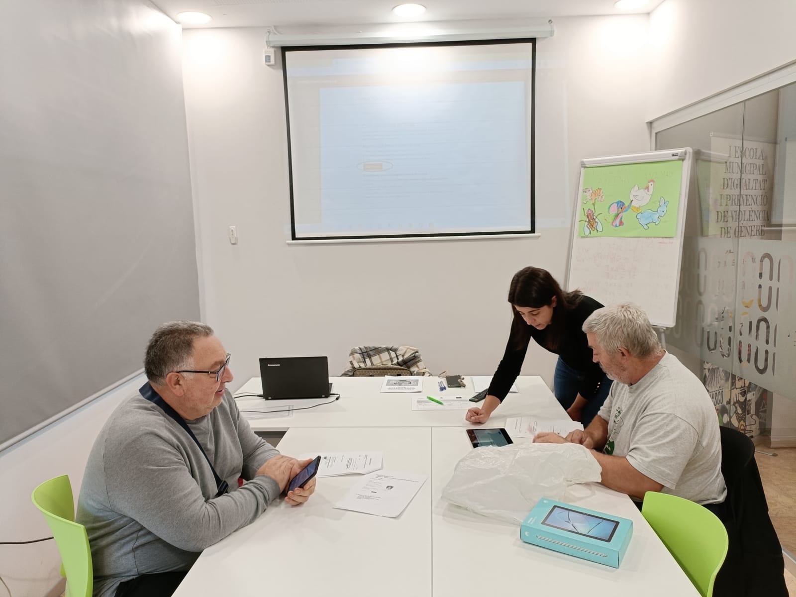 Nules imparte talleres para personas en riesgo de exclusión social con el programa 'Supera't'