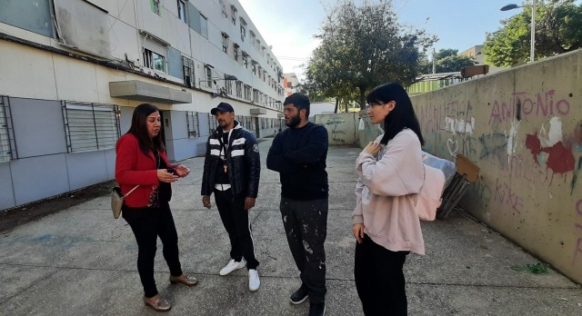 El PSOE de Alicante denuncia el abandono del barrio de Juan XXIII ante las quejas de los vecinos
