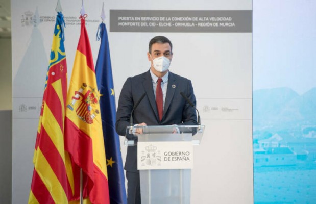 El Rey y Sánchez inauguran este lunes el AVE Madrid-Murcia con parada en Elche tras la polémica