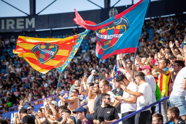 El fútbol es de la gente