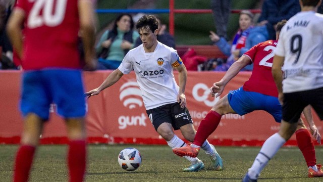 El VCF Mestalla cierra el 2022 con empate ante el At. Saguntino 